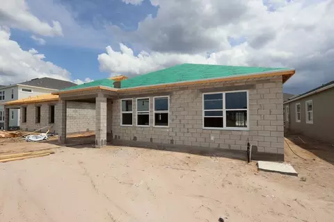 Exterior - 5296 High Line Dr, Saint Cloud, FL 34771 photo 2 of 8