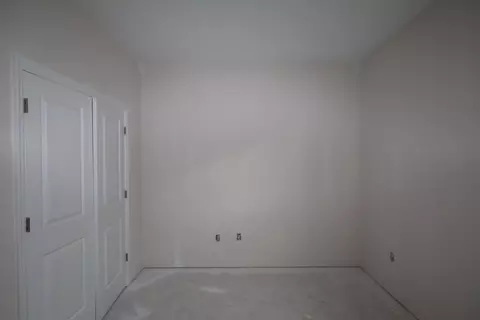 Bedroom - 5296 High Line Dr, Saint Cloud, FL 34771 photo 8 of 10