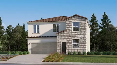 957 Granite Dr W, Madera, CA 93636