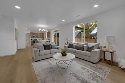 Living - 6401 Road 52, Pasco, WA 99301 photo 1 of 4