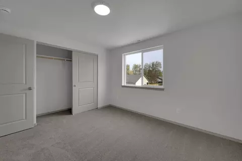 Bedroom - 6401 Road 52, Pasco, WA 99301 photo 5 of 5