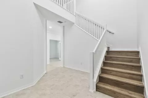 38318 Stoneywoods Dr, Zephyrhills, FL 33540