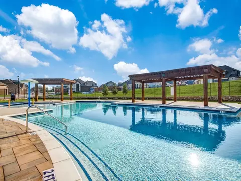 Exterior - 1006 Longbow Trl, Justin, TX 76247 photo 7 of 21