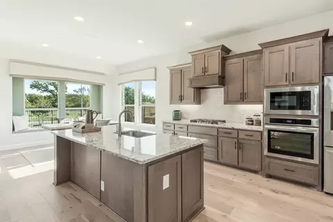 Kitchen - 1006 Longbow Trl, Justin, TX 76247 photo 7 of 7