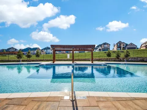 Exterior - 1006 Longbow Trl, Justin, TX 76247 photo 18 of 21