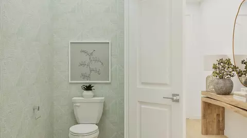 Bath - 800 Paitakis Ln, Ripon, CA 95366 photo 2 of 3