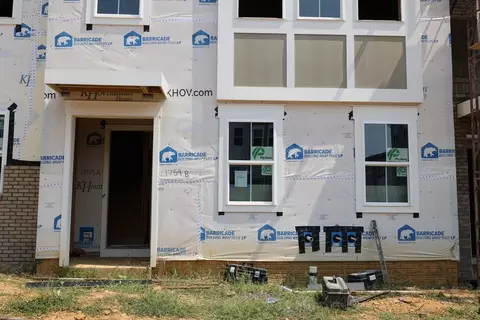 Exterior - 1759 Blacksmith Way UNIT A, Frederick, MD 21702 photo 1 of 4