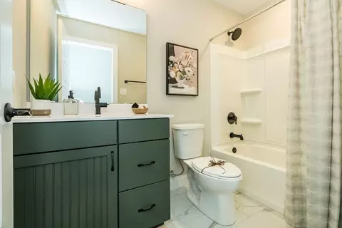 Bath - 6 Alder Creek Dr, Wright City, MO 63390 photo 5 of 10