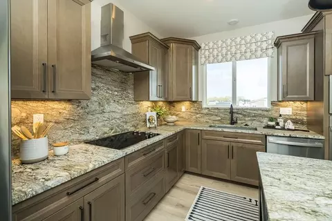 Kitchen - 6 Alder Creek Dr, Wright City, MO 63390 photo 5 of 12