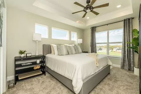 Bedroom - 6 Alder Creek Dr, Wright City, MO 63390 photo 2 of 10