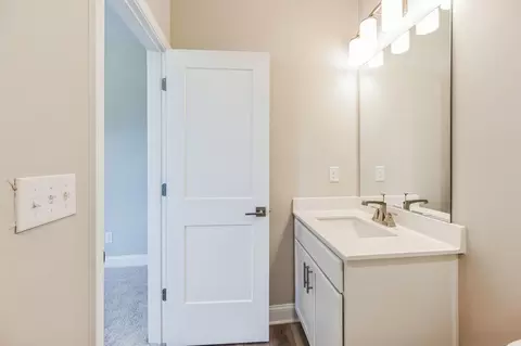Bath - 109 Barton Spgs, Bethlehem, GA 30620 photo 3 of 5