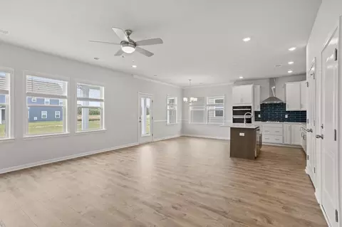 Living - 622 Sweetspire Trl, Seneca, SC 29678 photo 1 of 2