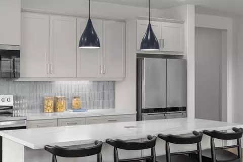 Kitchen - 28218 Delphinus Dr, Menifee, CA 92586 photo 2 of 2