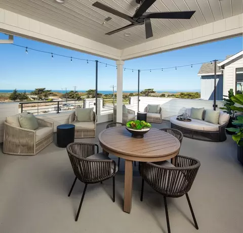 Exterior - 98 8th St, Marina, CA 93933 photo 4 of 14