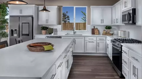 Kitchen - 7290 Oscar Dr, Tracy, CA 95377 photo 2 of 8