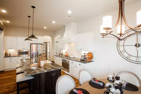 Kitchen - 16140 Tall Grass Dr, Moore, OK 73170 photo 7 of 7