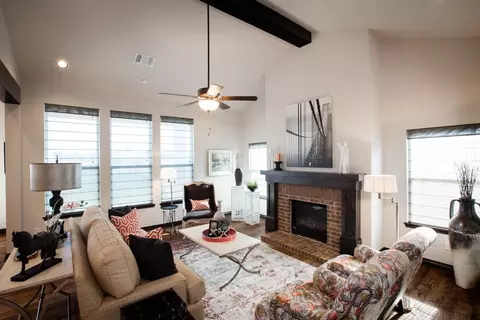 Living - 16140 Tall Grass Dr, Moore, OK 73170 photo 1 of 2