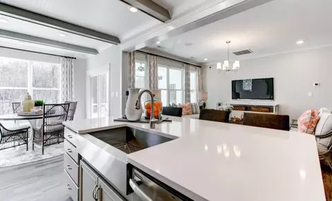 Kitchen - 104 Pointer Trl, Troutman, NC 28166 photo 12 of 16