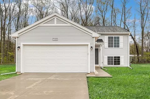 1222 Lockes St, Howell, MI 48843