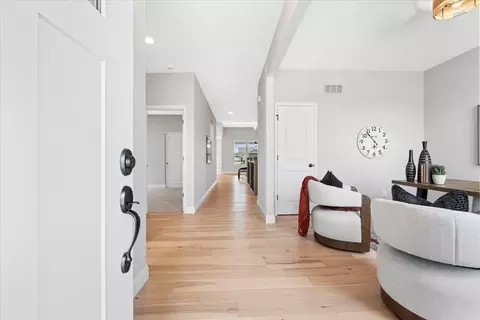 Entry Way - 6093 St Charles St, Cottleville, MO 63304 photo 1 of 3