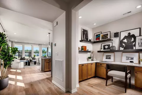 Entry Way - 1560 Mesa Rd, Nipomo, CA 93444 photo 1 of 2