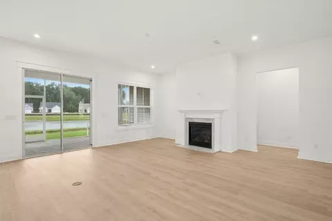 Living - 10 Java Plum St, Bluffton, SC 29909 photo 5 of 7