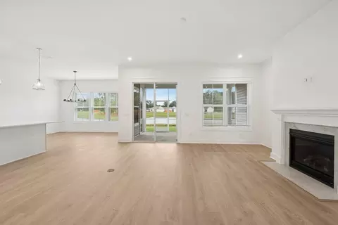 Living - 10 Java Plum St, Bluffton, SC 29909 photo 1 of 7