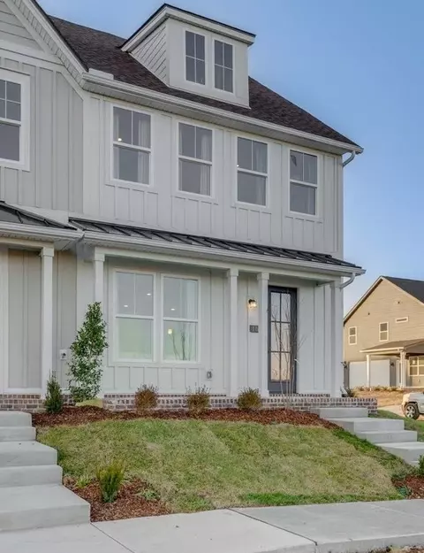 146 Valentine Aly, Nashville, TN 37218