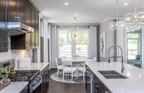 Kitchen - 12229 Ore Valley Rd, Midland, NC 28107 photo 5 of 6