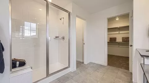 Bath - 7727 S Cherokee Trl, Centennial, CO 80016 photo 2 of 3
