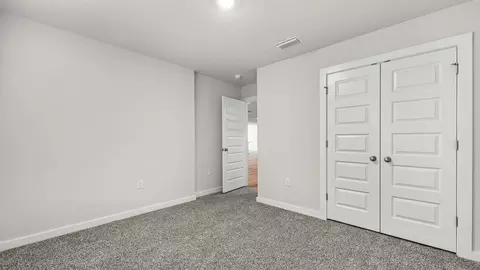 Bedroom - 4059 Falcon Dr, Chipley, FL 32428 photo 8 of 10