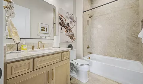 Bath - 498 W Treasure Trl, Apache Junction, AZ 85120 photo 5 of 6