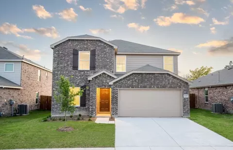 Exterior - Corymbia Drive, Terrell, TX 75160 photo 7 of 8