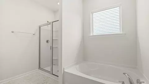 Bath - 2296 Springview Ct, Boiling Springs, SC 29316 photo 3 of 8