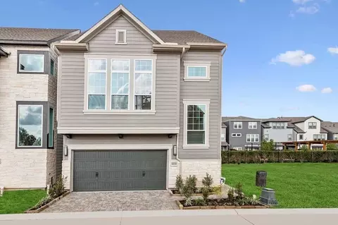 411 Kinley Oaks Dr, Houston, TX 77079