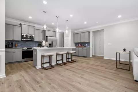 Kitchen - Bibb Garrett Rd, Tanner, AL 35671 photo 7 of 14