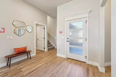 Entry Way - 932 Hydrangea Way, Edmond, OK 73034 photo 1 of 5