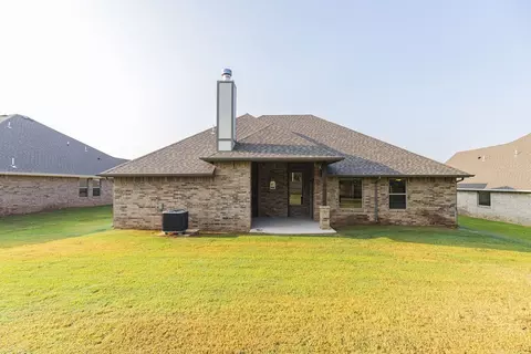 Other - 932 Hydrangea Way, Edmond, OK 73034 photo 17 of 31