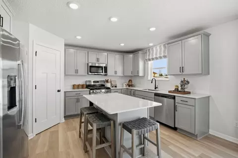Kitchen - 1281 Edge Way, Jordan, MN 55352 photo 1 of 3