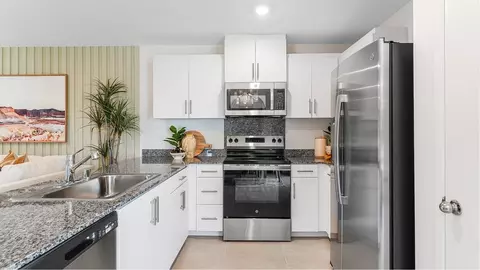 Kitchen - 1521 Canter Ct, San Jacinto, CA 92582 photo 2 of 4