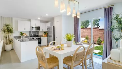 Dining - 1521 Canter Ct, San Jacinto, CA 92582 photo 1 of 2