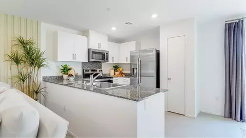 Kitchen - 1521 Canter Ct, San Jacinto, CA 92582 photo 1 of 4