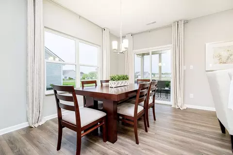 Dining - Arrowhead Dr, Piqua, OH 45356 photo 2 of 6