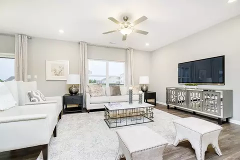 Living - Arrowhead Dr, Piqua, OH 45356 photo 1 of 2