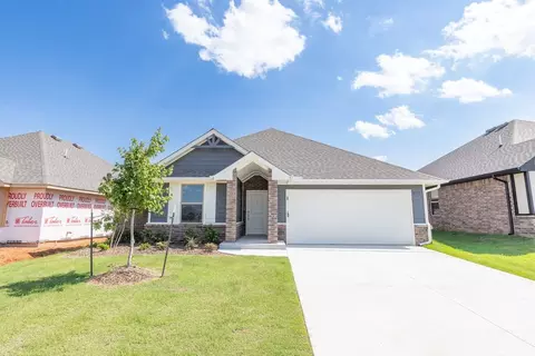2212 NW 170th St, Edmond, OK 73012