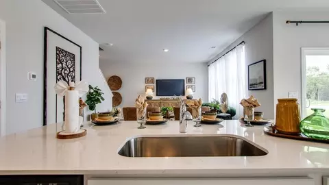 Kitchen - 4121 Oswin Dr, Murfreesboro, TN 37129 photo 10 of 11