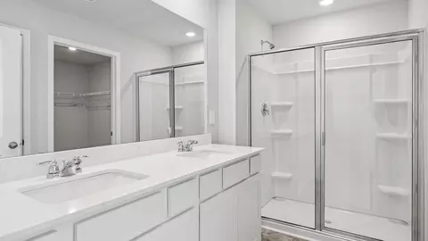 Bath - 4121 Oswin Dr, Murfreesboro, TN 37129 photo 2 of 9