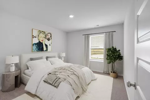 Bedroom - 618 Lovers Lane Rd, Calhoun, GA 30701 photo 3 of 6