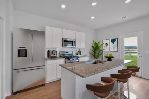 Kitchen - 618 Lovers Lane Rd, Calhoun, GA 30701 photo 1 of 8