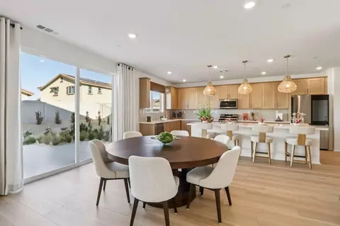 Dining - 3659 E Avenue Q-14, Palmdale, CA 93550 photo 1 of 2